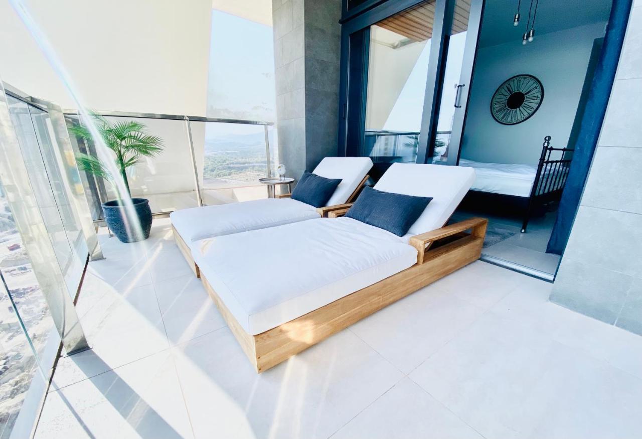 Sunset Waves Benidorm Sea View Apartment Luaran gambar