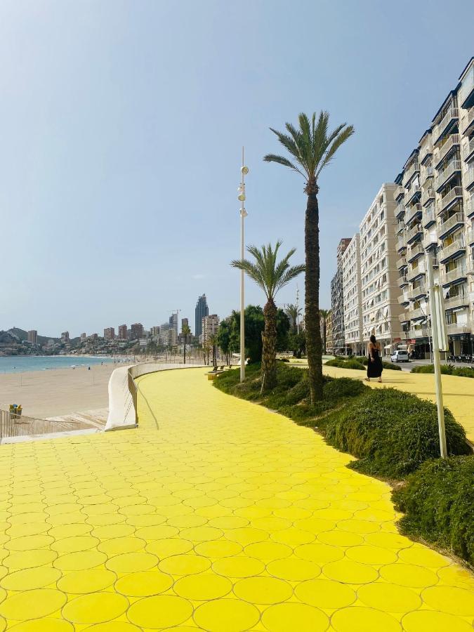 Sunset Waves Benidorm Sea View Apartment Luaran gambar